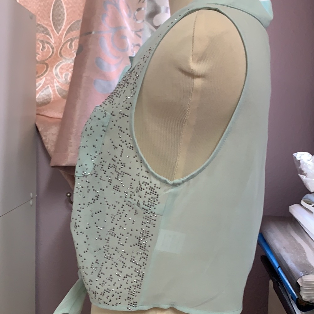 NEW cute sleeveless rhinestone tie top - Picture 4 of 5